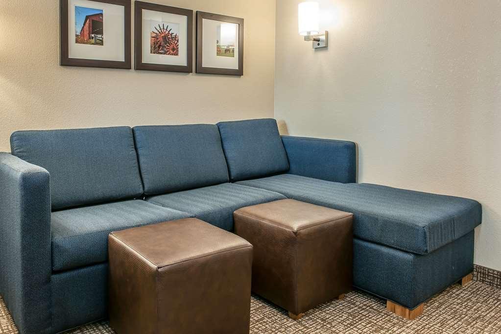 Comfort Suites Rensselaer Near Fair Oaks Номер фото