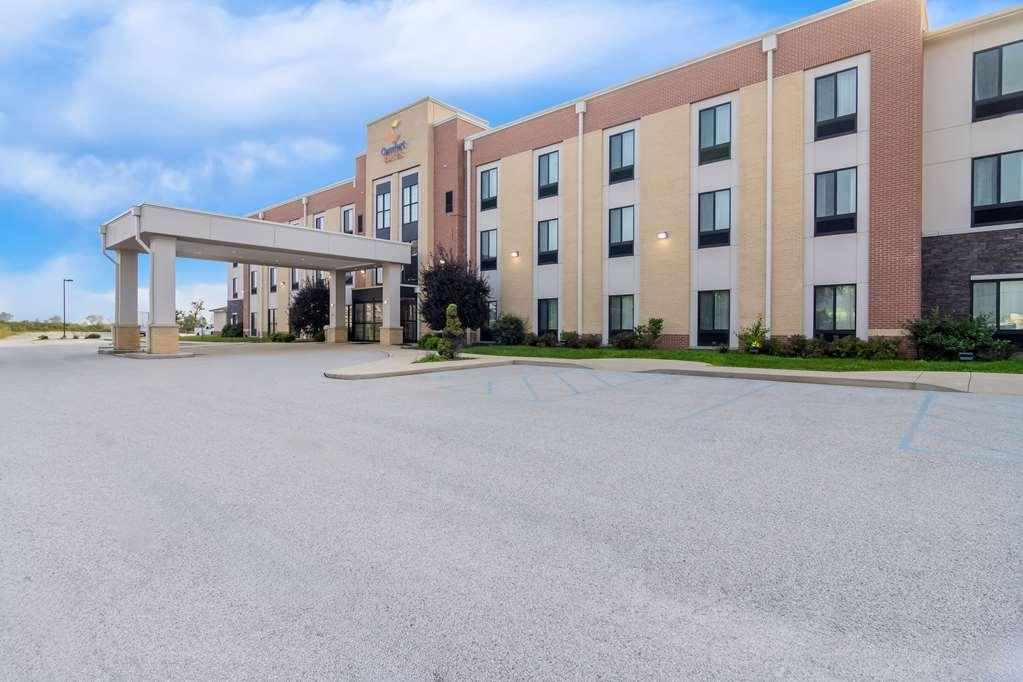 Comfort Suites Rensselaer Near Fair Oaks Экстерьер фото