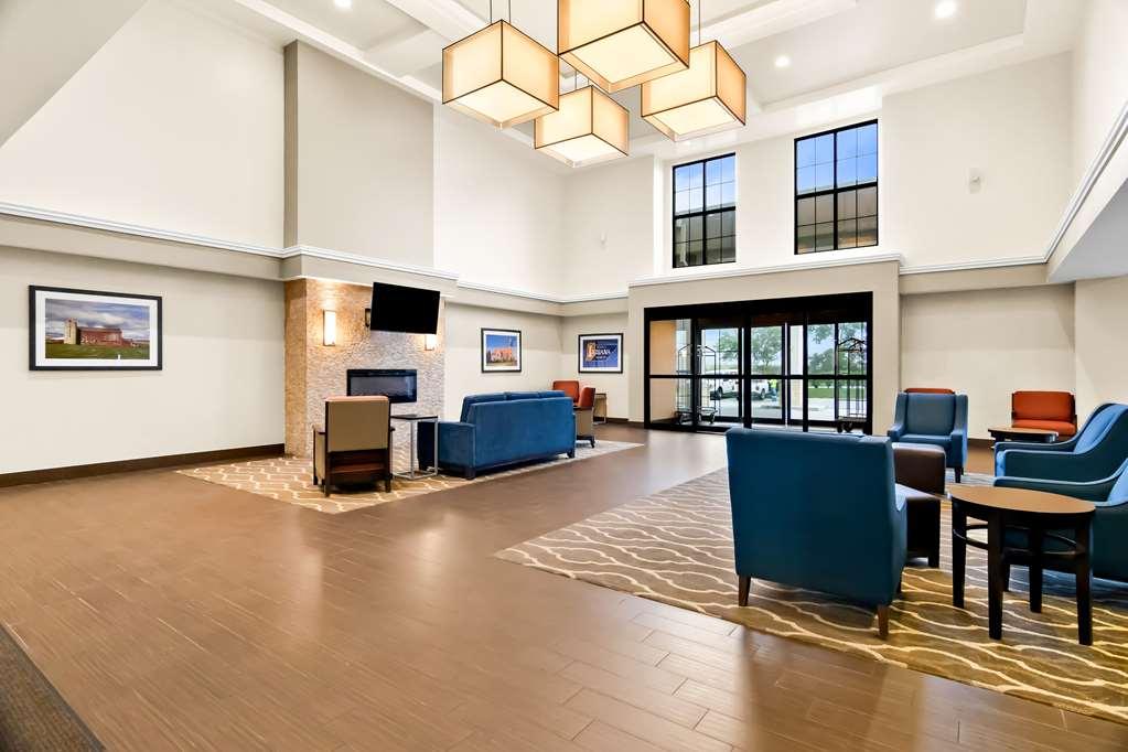 Comfort Suites Rensselaer Near Fair Oaks Интерьер фото