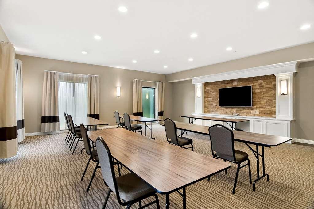 Comfort Suites Rensselaer Near Fair Oaks Удобства фото